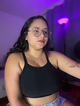 CurlyGirl 1 online show from February 12, 2026, 12:32 am