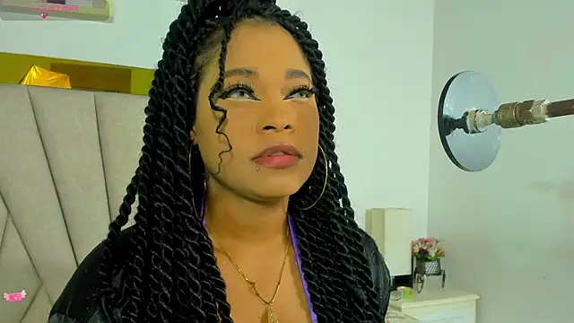 Snapshot of angel_dthroatt chatting on December 24, 2024, 12:11 pm angel dthroatt online show from December 24, 2024, 12:11 pm