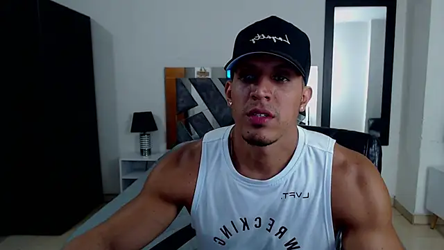 Frank heaven01 online show from February 28, 2025, 8:39 pm