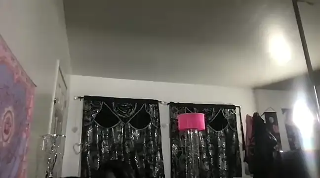 Snapshot of kittycatkendra chatting on January 19, 2025, 9:33 am kittycatkendra online show from January 19, 2025, 9:33 am