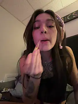 v4mpsoles online show from July 15, 2026, 4:52 am