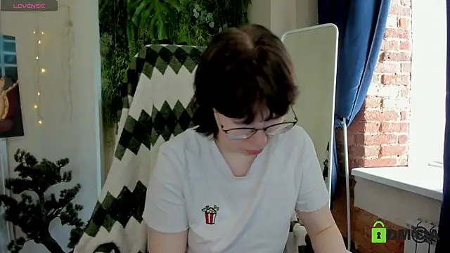 Melissa Wells online show from July 12, 2026, 3:24 pm