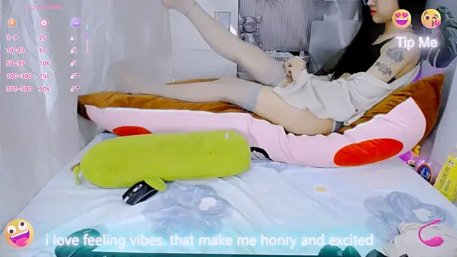 Snapshot of Ly__ chatting on March 23, 2026, 2:55 am Ly online show from March 23, 2026, 2:55 am