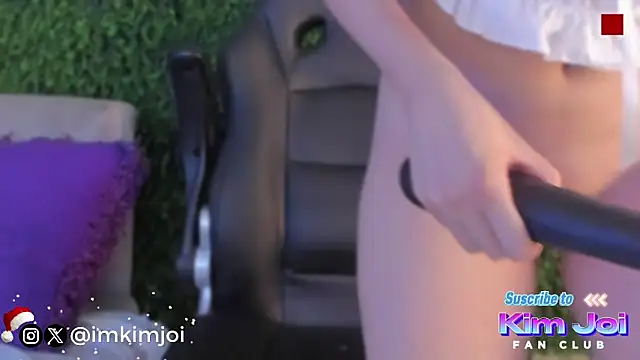 Snapshot of kimjoi_ chatting on December 19, 2024, 6:34 pm kimjoi online show from December 19, 2024, 6:34 pm