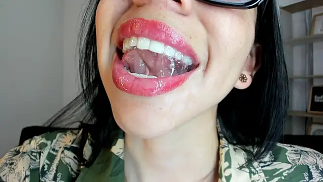 Snapshot of Katty_mouth chatting on March 6, 2026, 4:57 pm Katty mouth online show from March 6, 2026, 4:57 pm