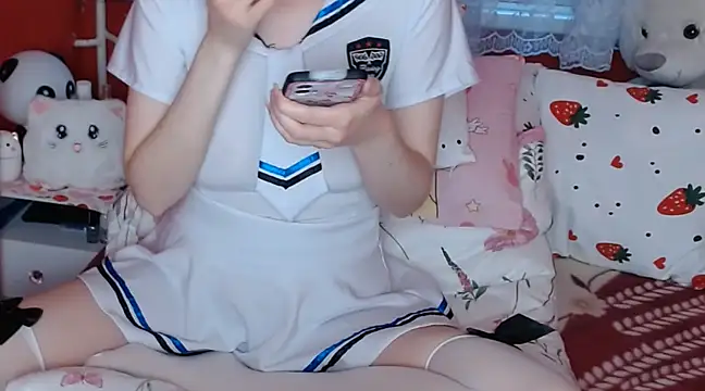 lovely nekochan online show from March 8, 2025, 5:49 am