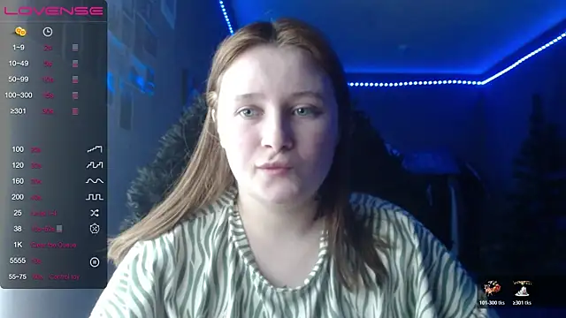 Snapshot of Light_Luna chatting on January 15, 2026, 11:57 am Light Luna online show from January 15, 2026, 11:57 am