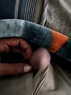 Snapshot of Monster_Bigdick chatting on January 7, 2025, 6:27 am Monster Bigdick online show from January 7, 2025, 6:27 am