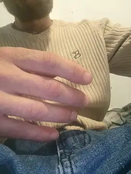 Snapshot of Johnnyw151 chatting on October 23, 2025, 12:04 pm Johnnyw151 online show from October 23, 2025, 12:04 pm