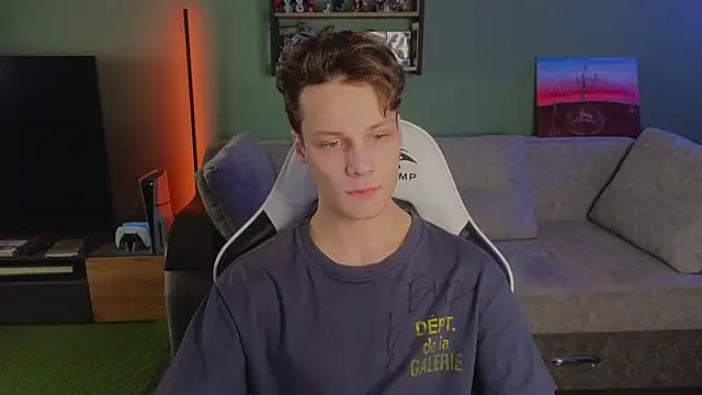 Snapshot of TeddyLiLboy chatting on November 27, 2025, 5:35 pm TeddyLiLboy online show from November 27, 2025, 5:35 pm