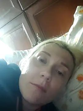 LeraSweet online show from April 6, 2026, 7:48 pm