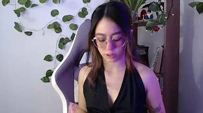 Snapshot of BlairVicent chatting on February 27, 2025, 12:01 pm BlairVicent online show from February 27, 2025, 12:01 pm
