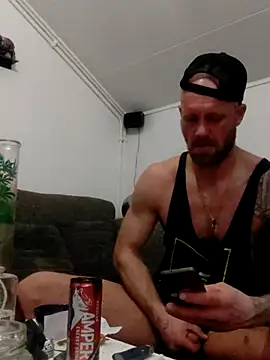 eltoulou online show from March 5, 2025, 9:48 pm