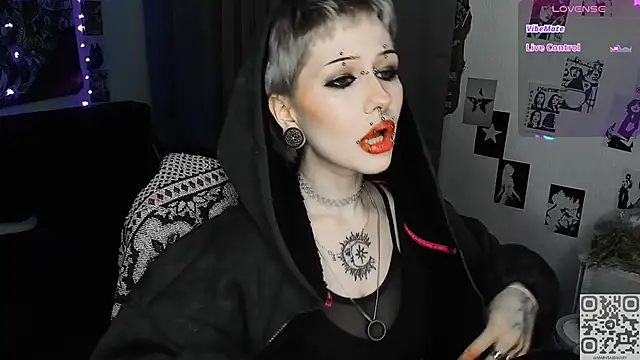 Snapshot of say_mary chatting on April 14, 2026, 7:41 pm say mary online show from April 14, 2026, 7:41 pm