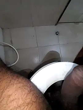 Snapshot of workoutsaurabh chatting on February 19, 2025, 2:12 am workoutsaurabh online show from February 19, 2025, 2:12 am