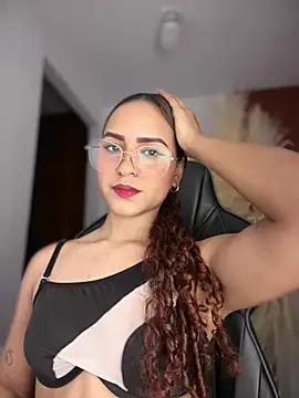 gretta kler1 online show from February 10, 2026, 9:14 pm