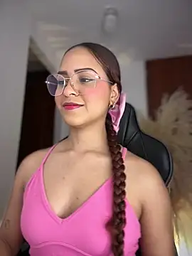 gretta kler1 online show from March 5, 2026, 8:49 pm