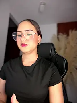 gretta kler1 online show from January 9, 2026, 10:06 pm