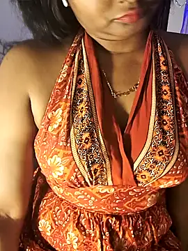 Snapshot of FANTASY_QUEEN_07 chatting on March 8, 2025, 6:05 pm FANTASY QUEEN 07 online show from March 8, 2025, 6:05 pm
