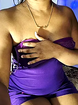 Snapshot of FANTASY_QUEEN_07 chatting on March 13, 2025, 11:59 pm FANTASY QUEEN 07 online show from March 13, 2025, 11:59 pm