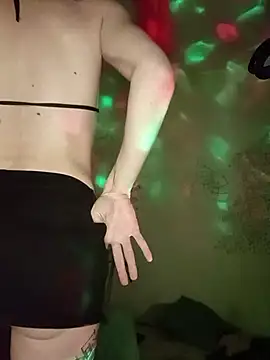 Snapshot of SuccubusTatuada chatting on November 25, 2025, 3:18 am SuccubusTatuada online show from November 25, 2025, 3:18 am