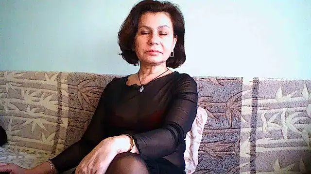 Snapshot of Mat_Elenore chatting on February 14, 2025, 6:12 am Mat Elenore online show from February 14, 2025, 6:12 am