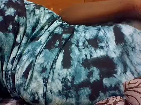 Snapshot of Billiebby chatting on October 6, 2025, 5:46 pm Billiebby online show from October 6, 2025, 5:46 pm