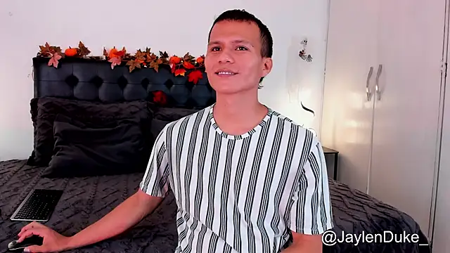 jaylen and duke online show from October 6, 2025, 11:11 am