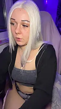 Snapshot of kinkygirl420x chatting on March 20, 2026, 7:15 pm kinkygirl420x online show from March 20, 2026, 7:15 pm
