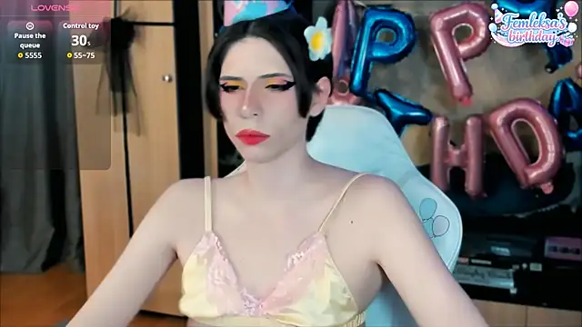 FemAlexa  online show from May 21, 2026, 5:43 pm