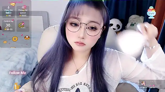 Snapshot of Sweet-18wanwan chatting on March 16, 2025, 8:32 pm Sweet-18wanwan online show from March 16, 2025, 8:32 pm