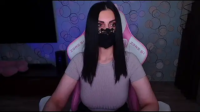 Snapshot of __Yasmina__ chatting on March 5, 2026, 3:47 am Yasmina online show from March 5, 2026, 3:47 am