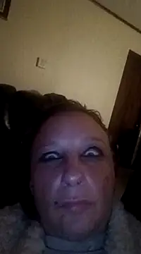 Everlyrose27 online show from December 22, 2024, 7:11 am