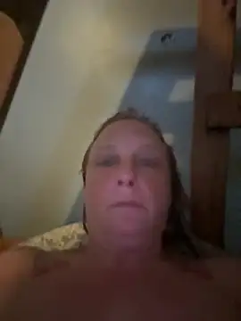 Everlyrose27 online show from May 13, 2026, 4:36 pm
