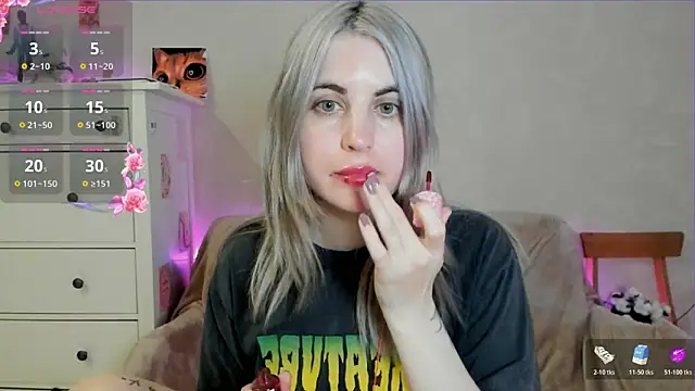 pawpaws online show from April 14, 2026, 9:03 am