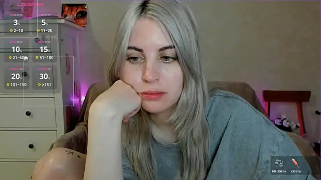 Snapshot of pawpaws chatting on April 24, 2026, 6:59 am pawpaws online show from April 24, 2026, 6:59 am