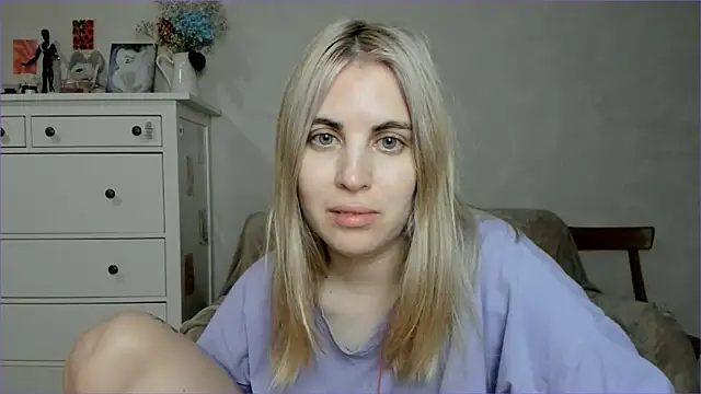 pawpaws online show from December 2, 2025, 8:05 am