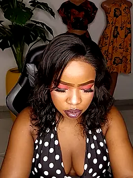 rosey cheeks online show from April 29, 2026, 11:11 pm