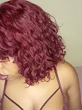 Snapshot of rosey_cheeks chatting on July 14, 2026, 12:10 am rosey cheeks online show from July 14, 2026, 12:10 am