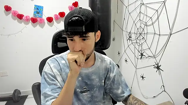 DmitriSanders online show from February 6, 2026, 12:50 am