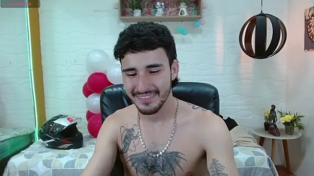 DmitriSanders online show from February 26, 2025, 11:41 pm