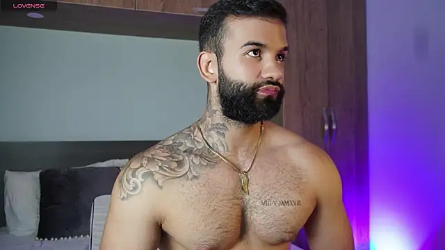 MarkHazze online show from October 6, 2025, 9:04 pm