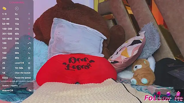 naatashamendozaa online show from April 8, 2026, 3:19 am