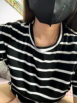 Snapshot of Linh_diudang chatting on November 14, 2025, 3:21 am Linh diudang online show from November 14, 2025, 3:21 am