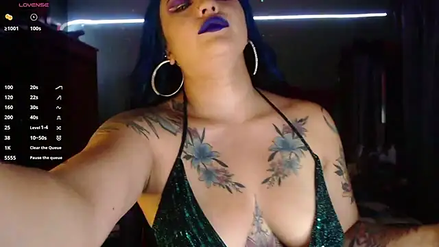 Snapshot of black_wiidow chatting on January 22, 2025, 12:06 am black wiidow online show from January 22, 2025, 12:06 am