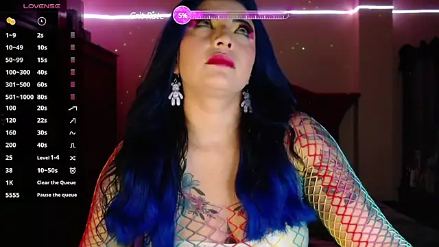 Snapshot of black_wiidow chatting on February 19, 2025, 5:49 am black wiidow online show from February 19, 2025, 5:49 am