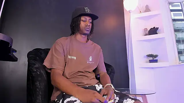 BRYXXXON1 online show from March 22, 2025, 2:25 pm