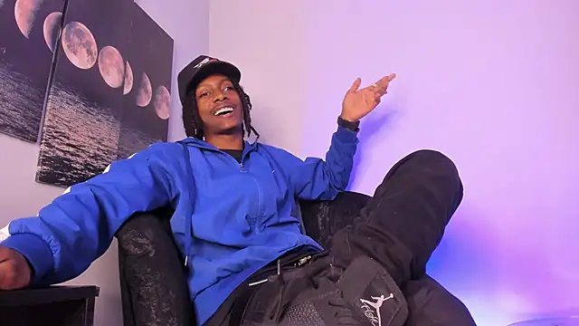 BRYXXXON1 online show from October 11, 2025, 4:08 pm