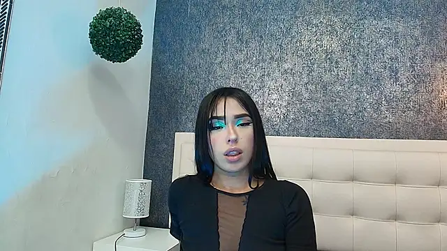 Cloeandtyfanny online show from February 27, 2026, 12:44 am