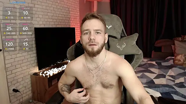 Snapshot of LeoPaulini chatting on January 16, 2025, 2:30 pm LeoPaulini online show from January 16, 2025, 2:30 pm